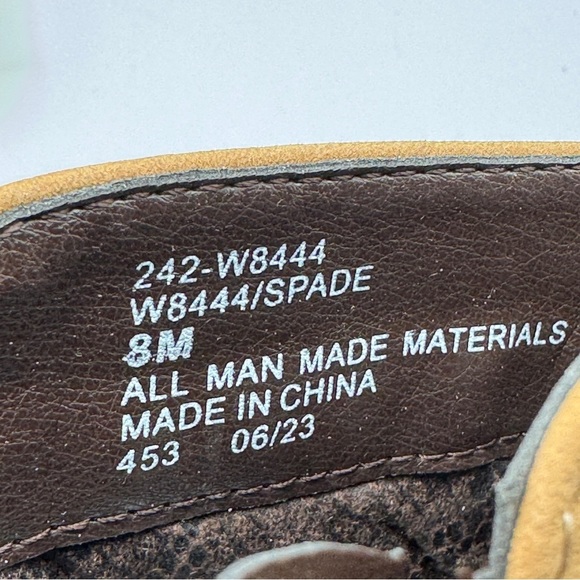 White Mountain Spade Ankle Booties Chestnut Brown 8M - Picture 7 of 9